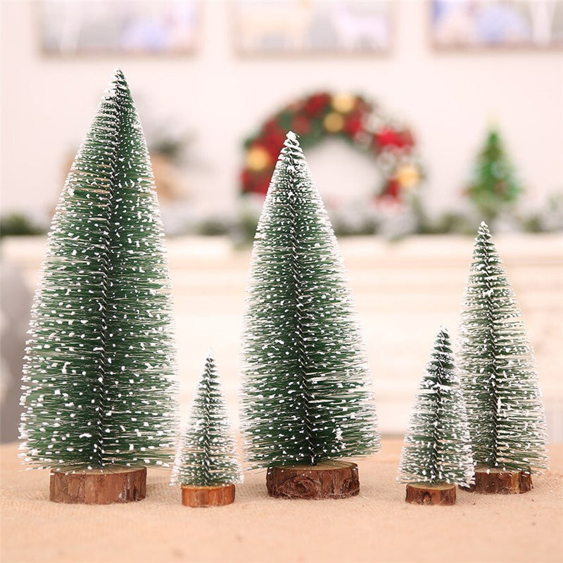 Mini dekoracyjne drzewka -Choinki