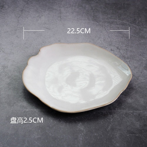 Ceramiczny zestaw stołowy