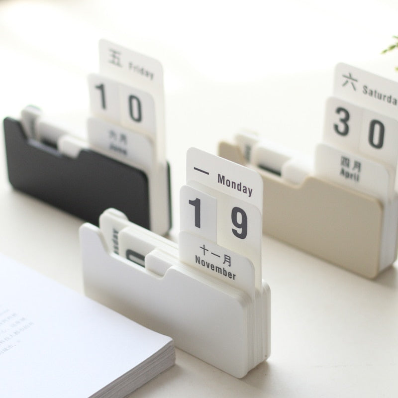 Kreatywny kalendarz biurkowy
