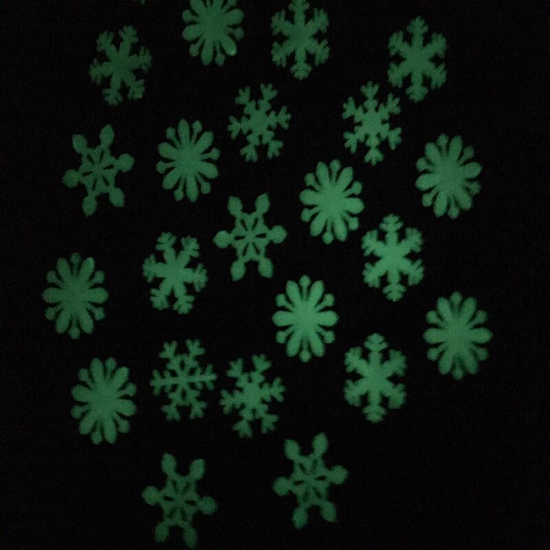 Naklejka ścienna fluorescyjna- Płatki śniegu