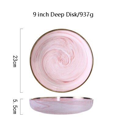 Ceramiczne talerze z wzorem różowego marmuru