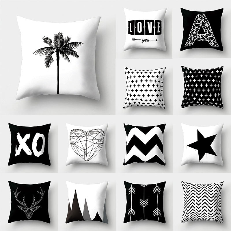 Dekoracyjne pokrowce na poduszki - Black and White