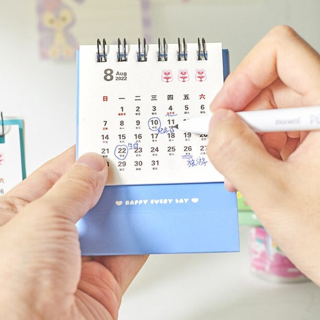 Mini kalendarz biurkowy na rok 2023