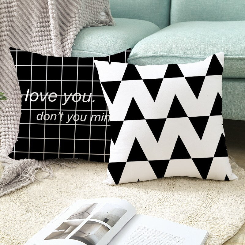 Dekoracyjne pokrowce na poduszki -Black&White
