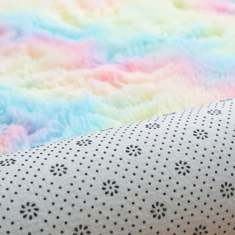 Super mięki futrzasty dywan - Tęcza